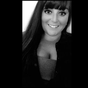 Meet your Posher, Constance